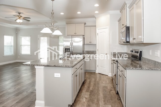 Building Photo - 100 Edensmith Dr