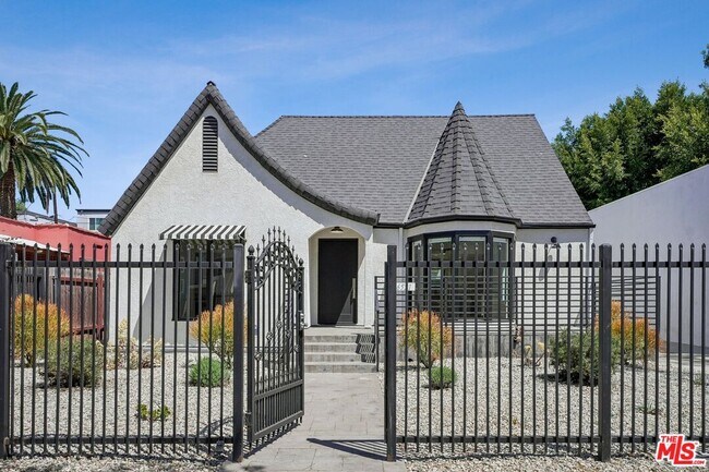 Building Photo - 6521 Homewood Ave