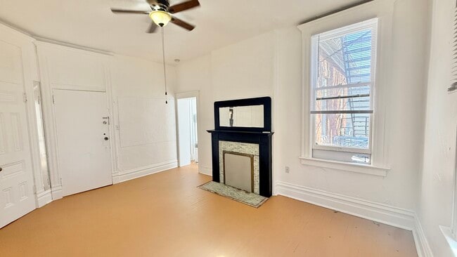 FullSizeRender (3) 1 - 1458 N Gaylord St