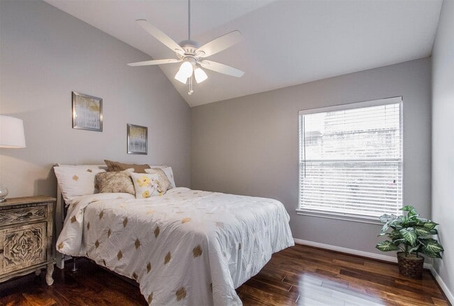 Building Photo - 1230 Sienna Hill Dr