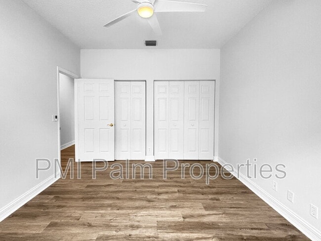 Building Photo - 10293 Allamanda Blvd