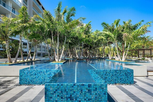 Building Photo - 220 SE Mizner Blvd