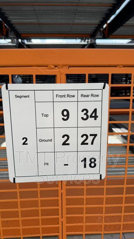 Building Photo - 2475 Victoria Ave