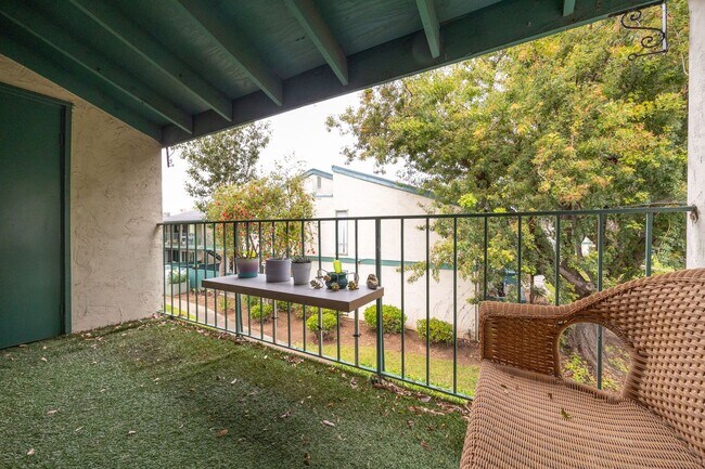 Building Photo - 2 Bedroom Home in Pepperwood Meadows!