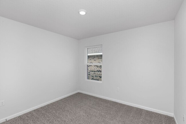 Building Photo - 4610 Reveille Wy
