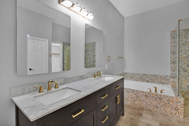 Building Photo - Meticulously Maintained McKinney Gem!