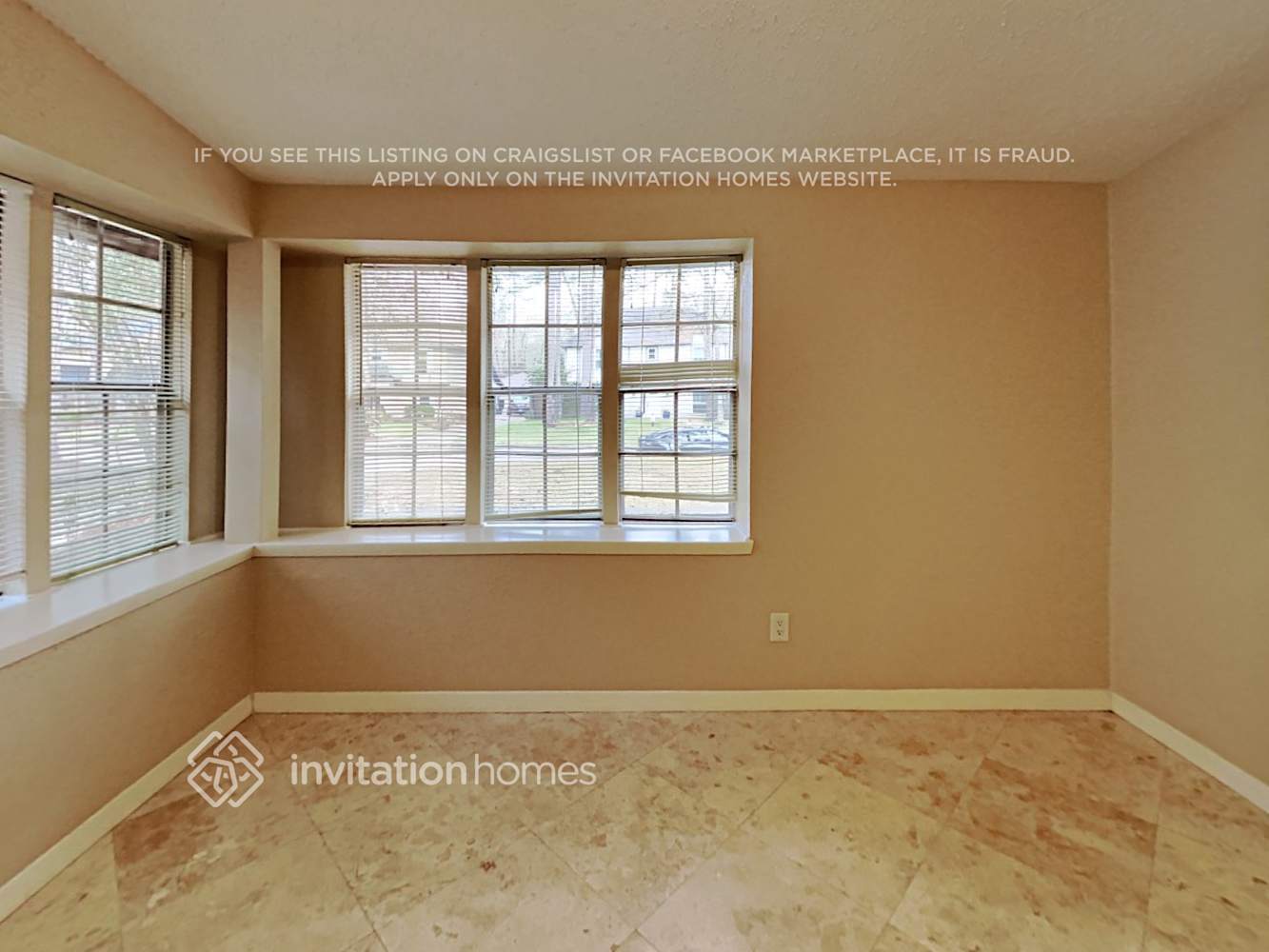 Building Photo - 2022 Willow Point Dr