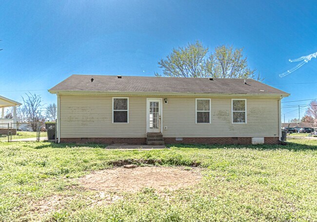 Building Photo - Available now 1/2 off 1st months rent