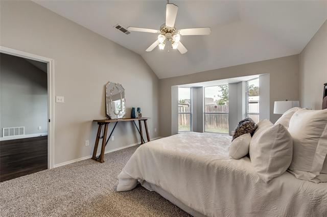Building Photo - 1811 Creekpark Trail