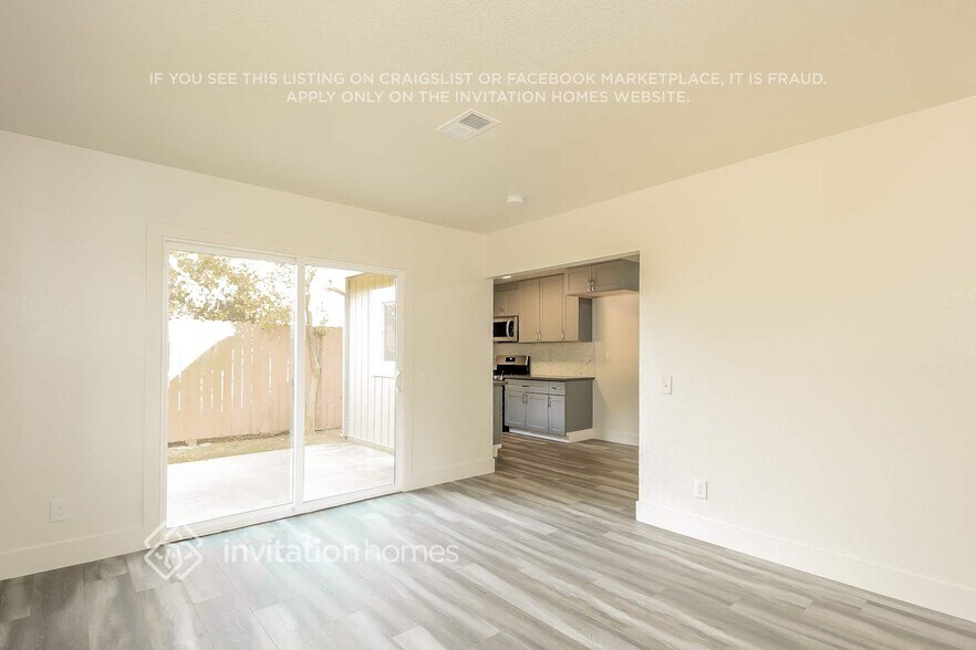 Building Photo - 3014 La Rue Way