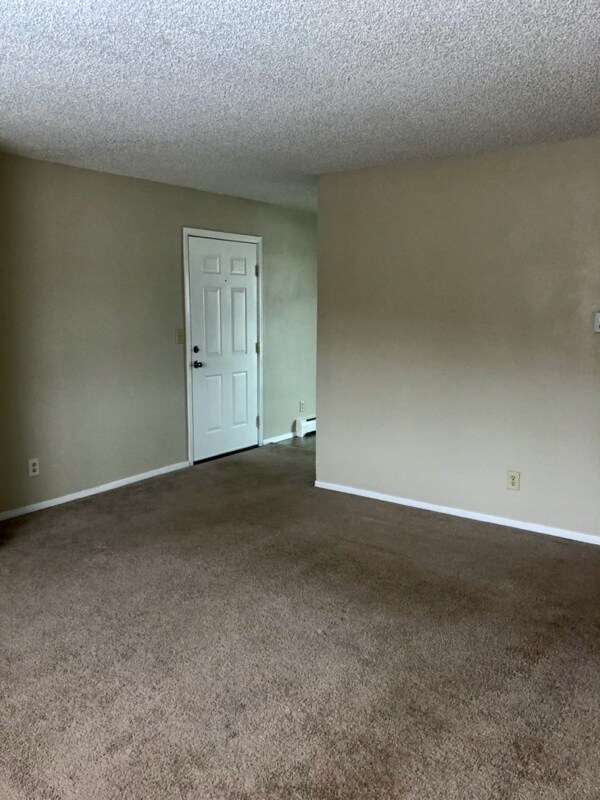 Building Photo - 2813 King St