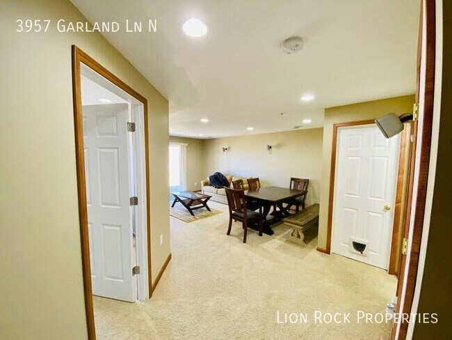 Building Photo - 3957 Garland Ln N