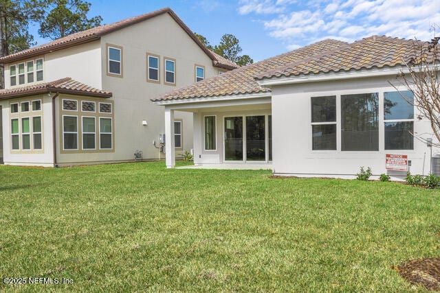 Building Photo - 12770 Valletta St