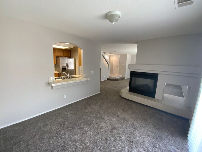 Building Photo - 10256 Grecian Laurel Ct