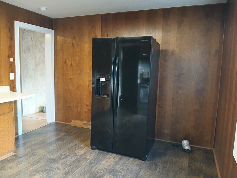 Building Photo - 1625 Mansfield St