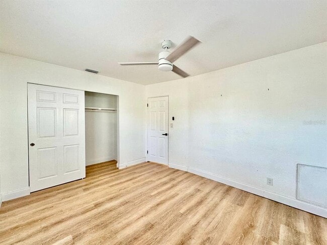 Building Photo - 1101 46th St N