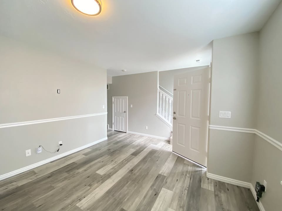 Building Photo - 865 N 500 W