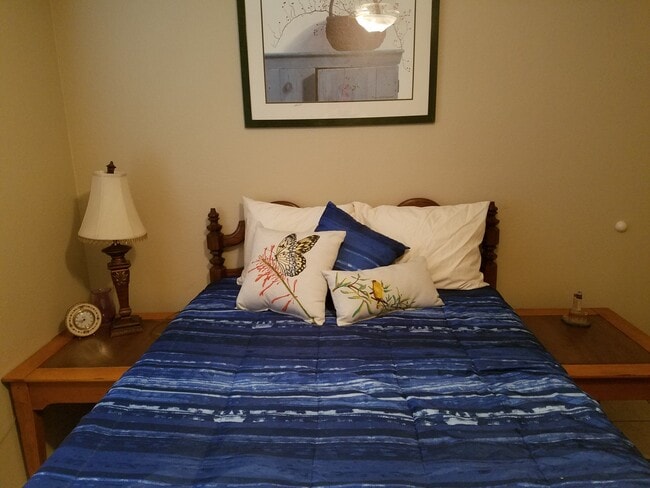 4th BR or Office Config - 130 Easy St