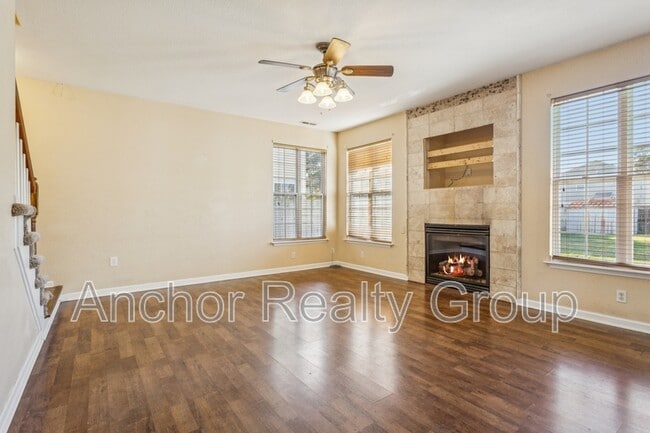 Building Photo - 1519 Elder Ave