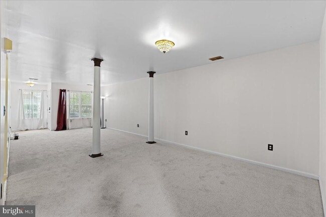 Building Photo - 95 Tattersall Dr