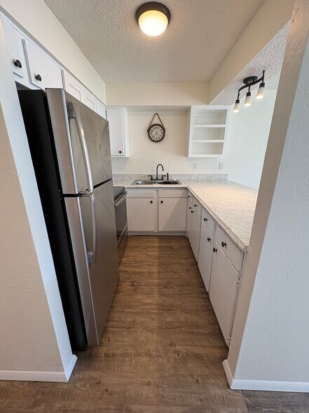 Building Photo - 1441 N Atlantic Ave