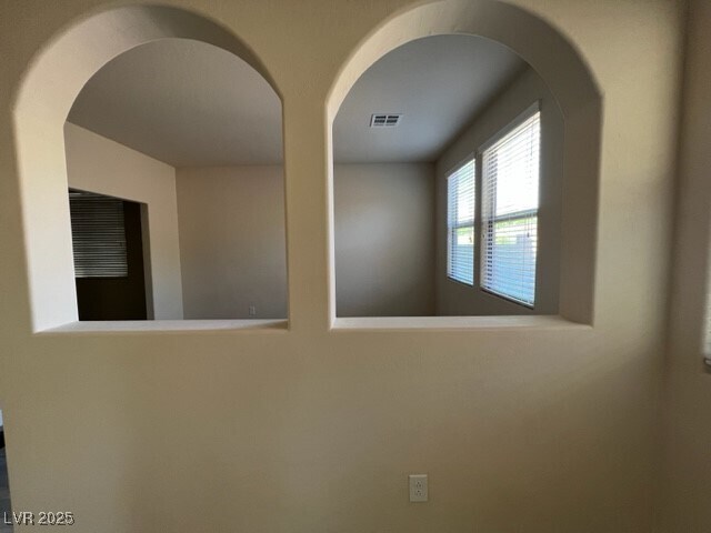 Building Photo - 8971 Melridge Rd