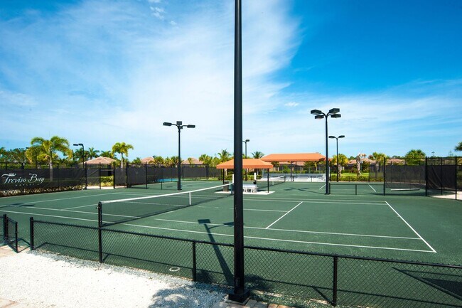 Building Photo - Available from Jun 1st as a furnished annual 2BR/2BA+Den Condo in Treviso Bay!