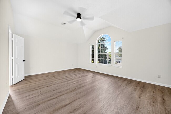 Building Photo - 17243 Valemist Ct