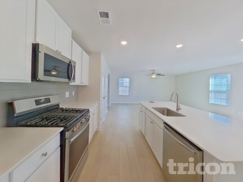 Building Photo - 1007 Cleveland Meadows Trl