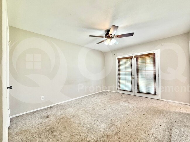 Building Photo - 1614 W Brooks St