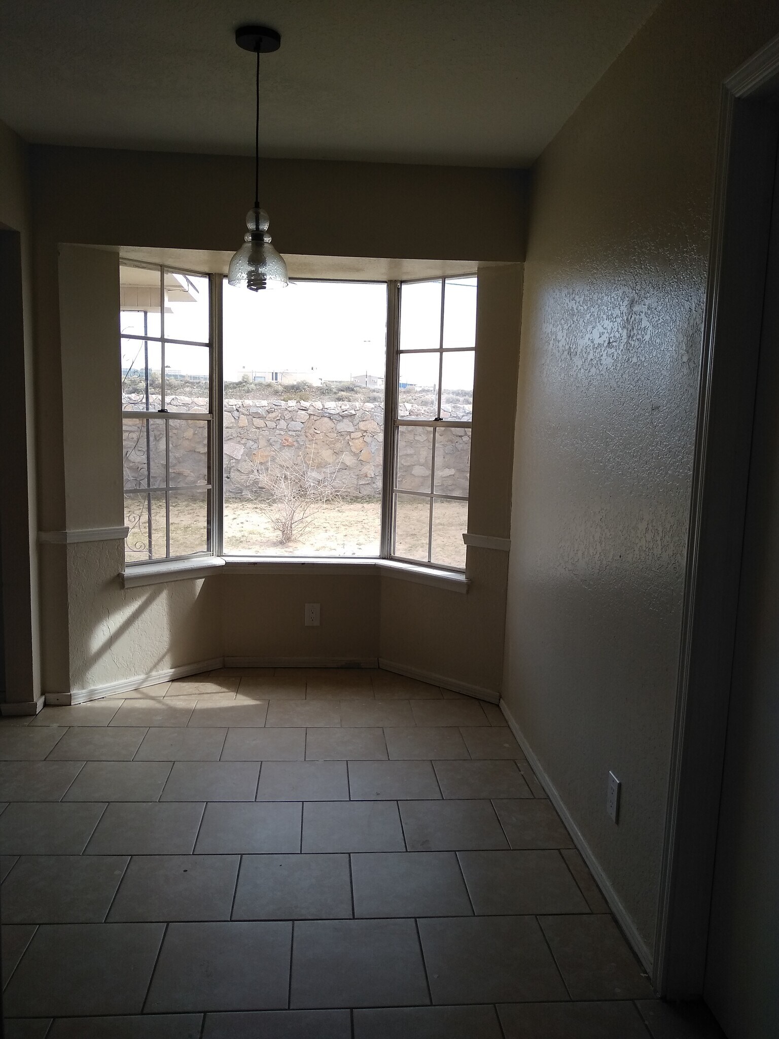 Building Photo - 6917 Alto Rey Ave Apt A