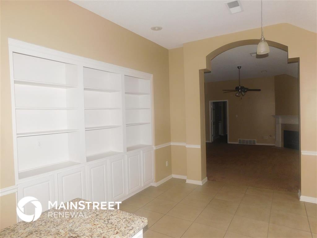 Building Photo - 9254 Tamhaven Dr