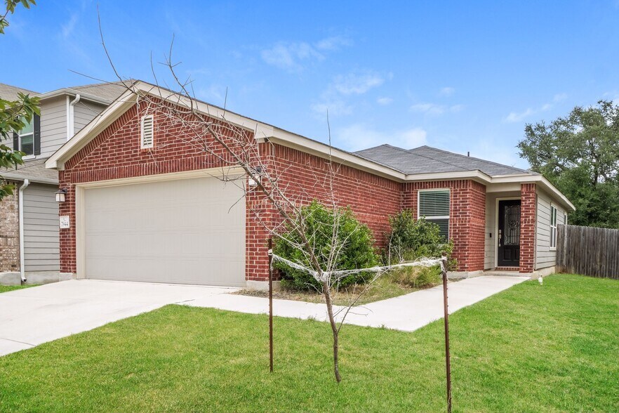 Building Photo - 7944 Broussard