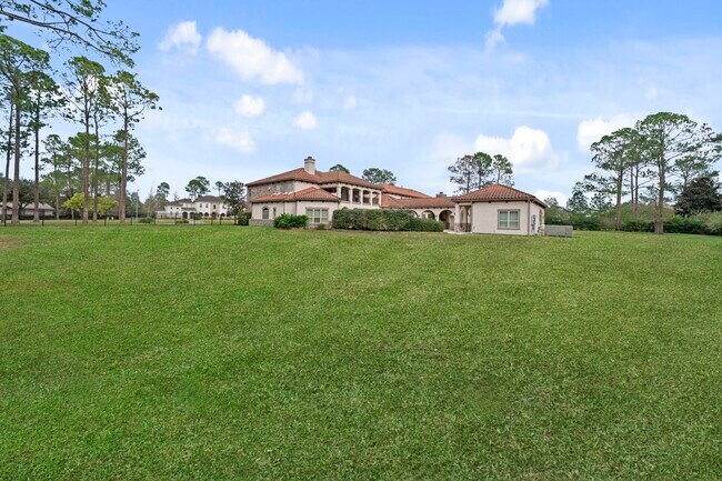 Building Photo - 2102 Countryshire Ln