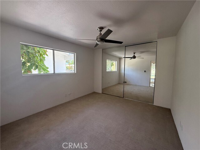Building Photo - 170 N Palm Canyon Dr