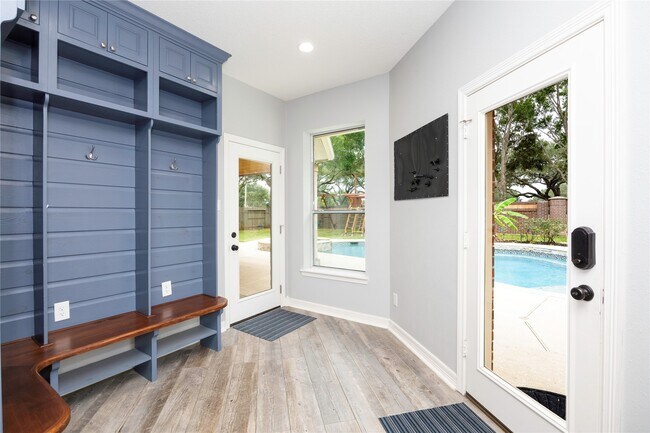 Building Photo - 5506 Maybrook Park Ln