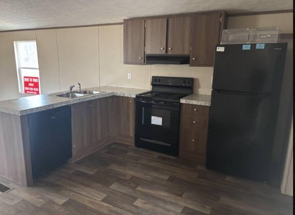 Building Photo - 132 Gantt Rd