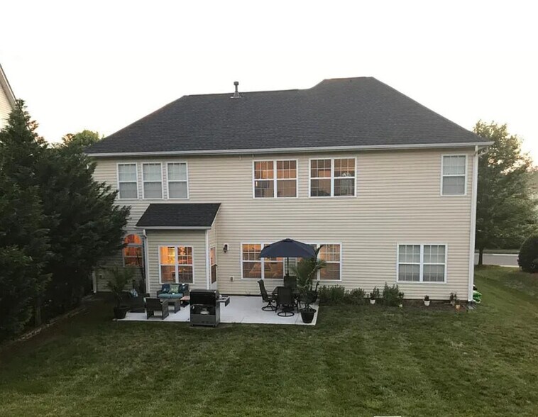 Building Photo - 6518 Ballybay Dr