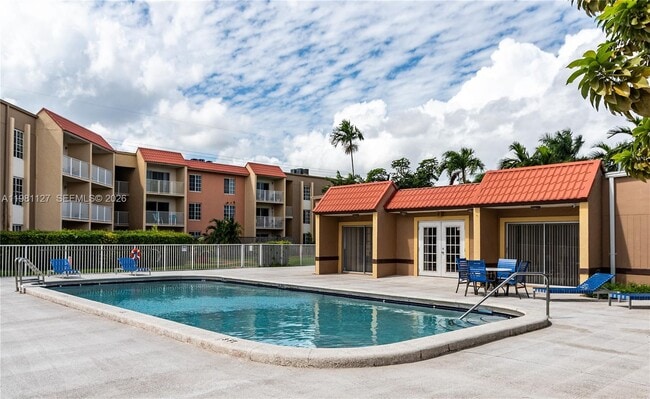 Building Photo - 4800 NW 79th Ave