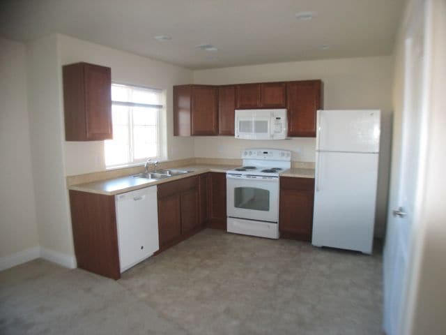 Building Photo - 202 Montalto Dr