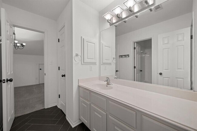 Building Photo - 1606 Buttercup Creek Blvd
