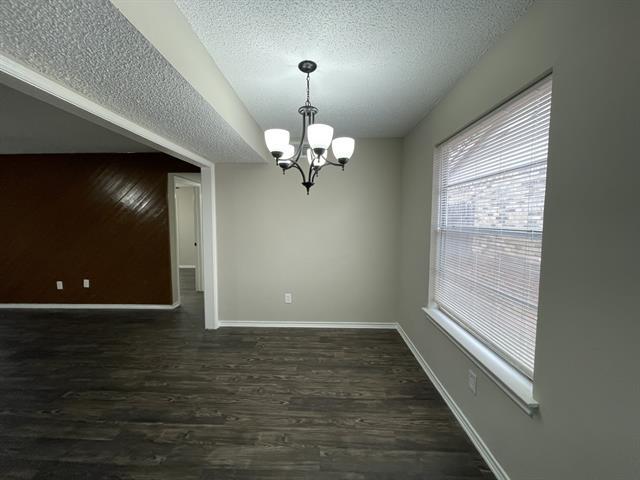 Building Photo - 4805 Crestmont Ct