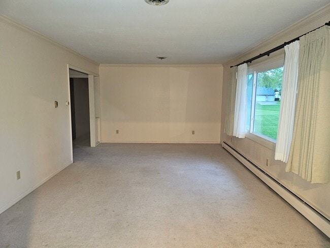 Building Photo - 2907 Greenbriar Dr