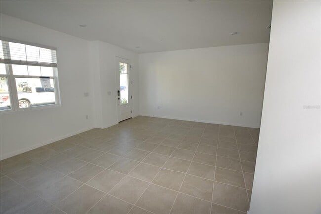 Building Photo - 3232 Gardenia Reserve St