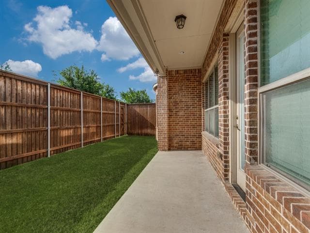 Building Photo - 3004 Deansbrook Dr