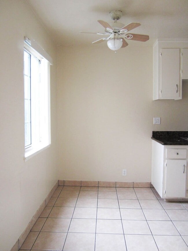 Building Photo - LEWIS 446/448