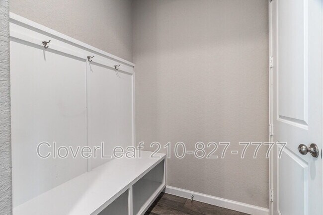 Building Photo - 13915 Runner Way