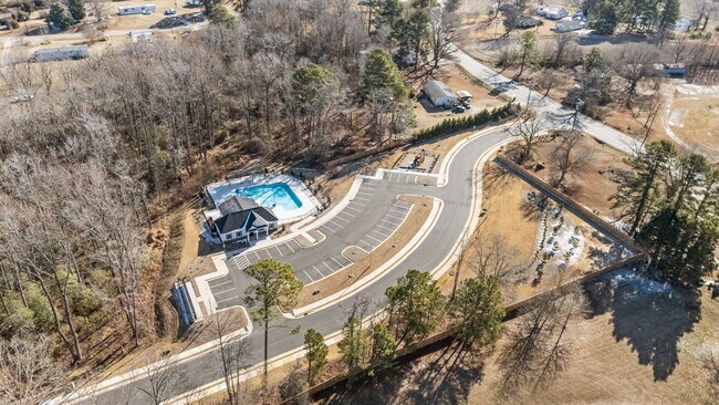 Building Photo - Beautiful 2-Story 4 Bedroom, 3 Bath Home in Angier — Just 30 Minutes from Downtown Raleigh