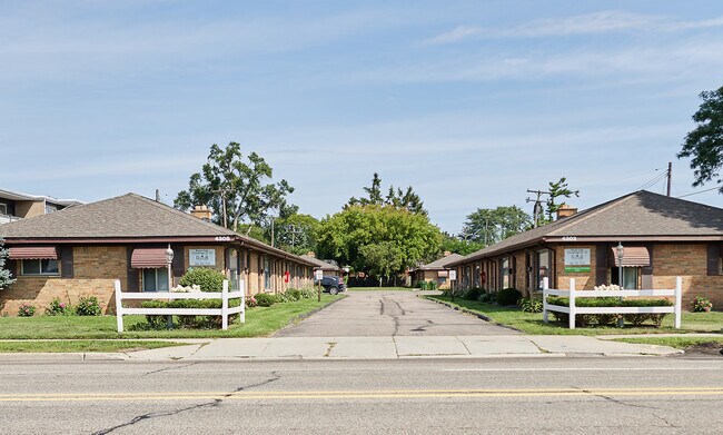 Building Photo - 4304 13 Mile Rd