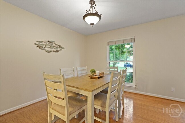 Building Photo - 609 Indigo Cir